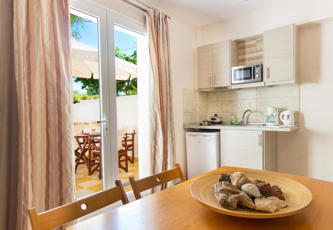 Aegean Sun Apartments Skala Rachoni  Luaran gambar